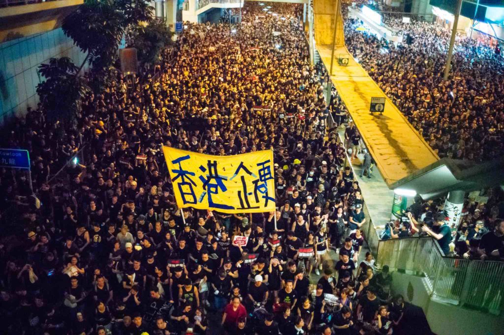 受夠了朝9晚5的生活?你可以試試在家賺錢⋯⋯ 18 受夠了朝9晚5的生活?你可以試試在家賺錢⋯⋯ | 網路賺錢 | Swagbucks, YouTube, 兼職, 博客, 心得, 教學, 新手, 架設網站, 生活, 經驗, 網上賺錢方法, 網賺, 聯盟營銷
